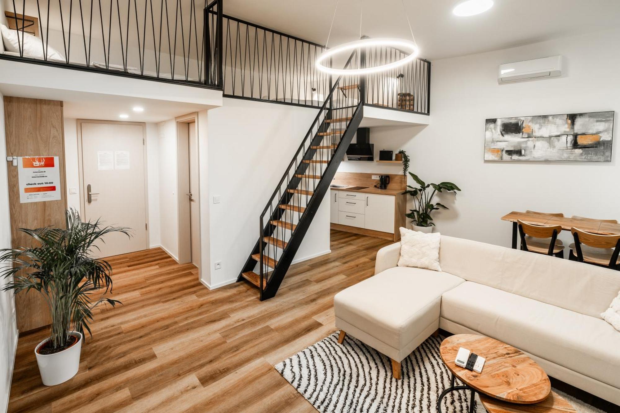 Internesto Brno Station Apartment Екстериор снимка
