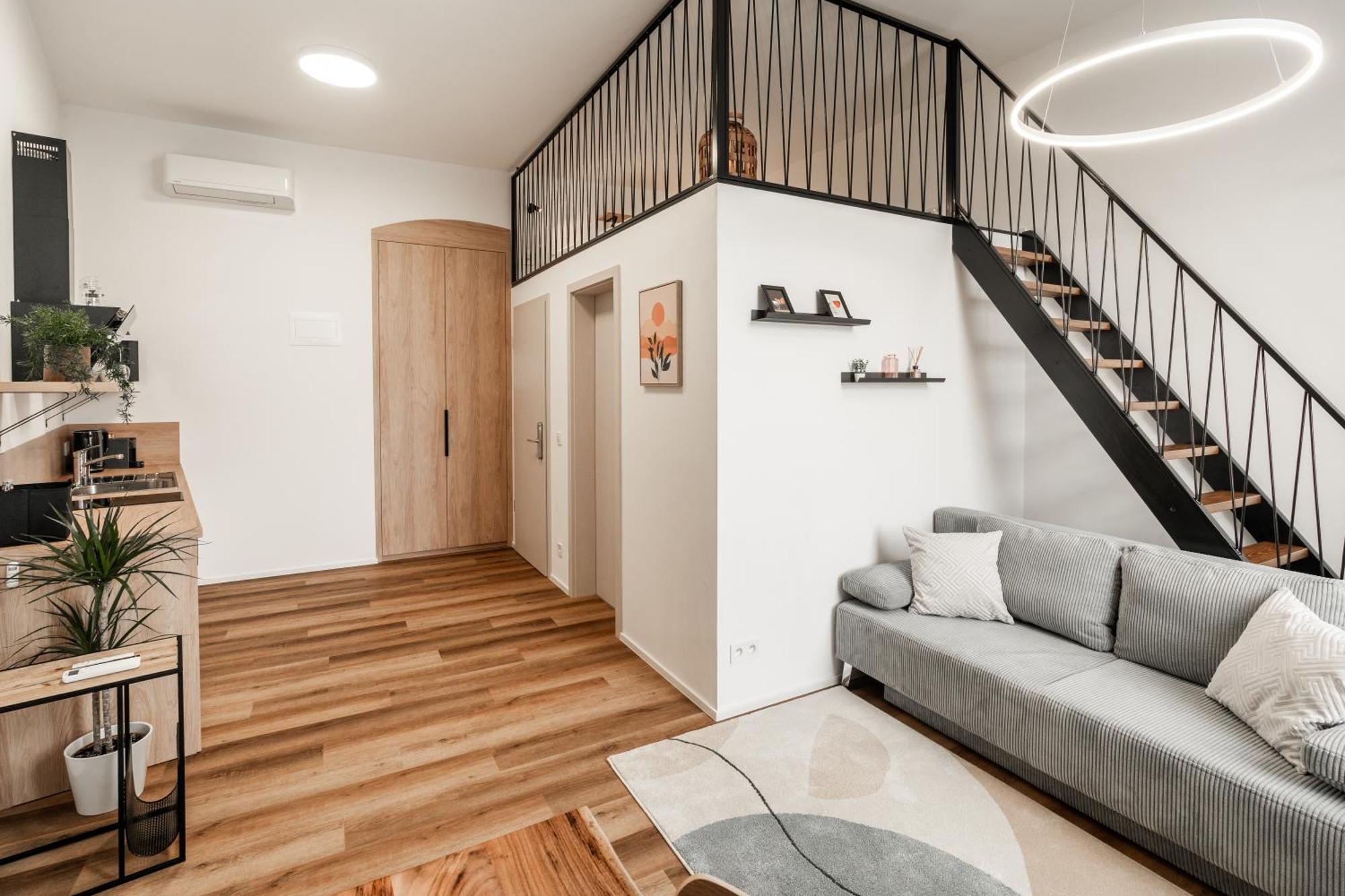 Internesto Brno Station Apartment Екстериор снимка